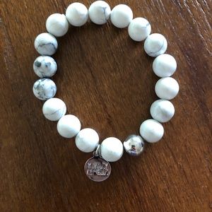 Kinsley Armelle bracelet.